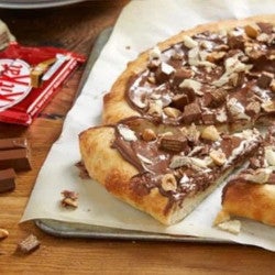 kitkat pizza
