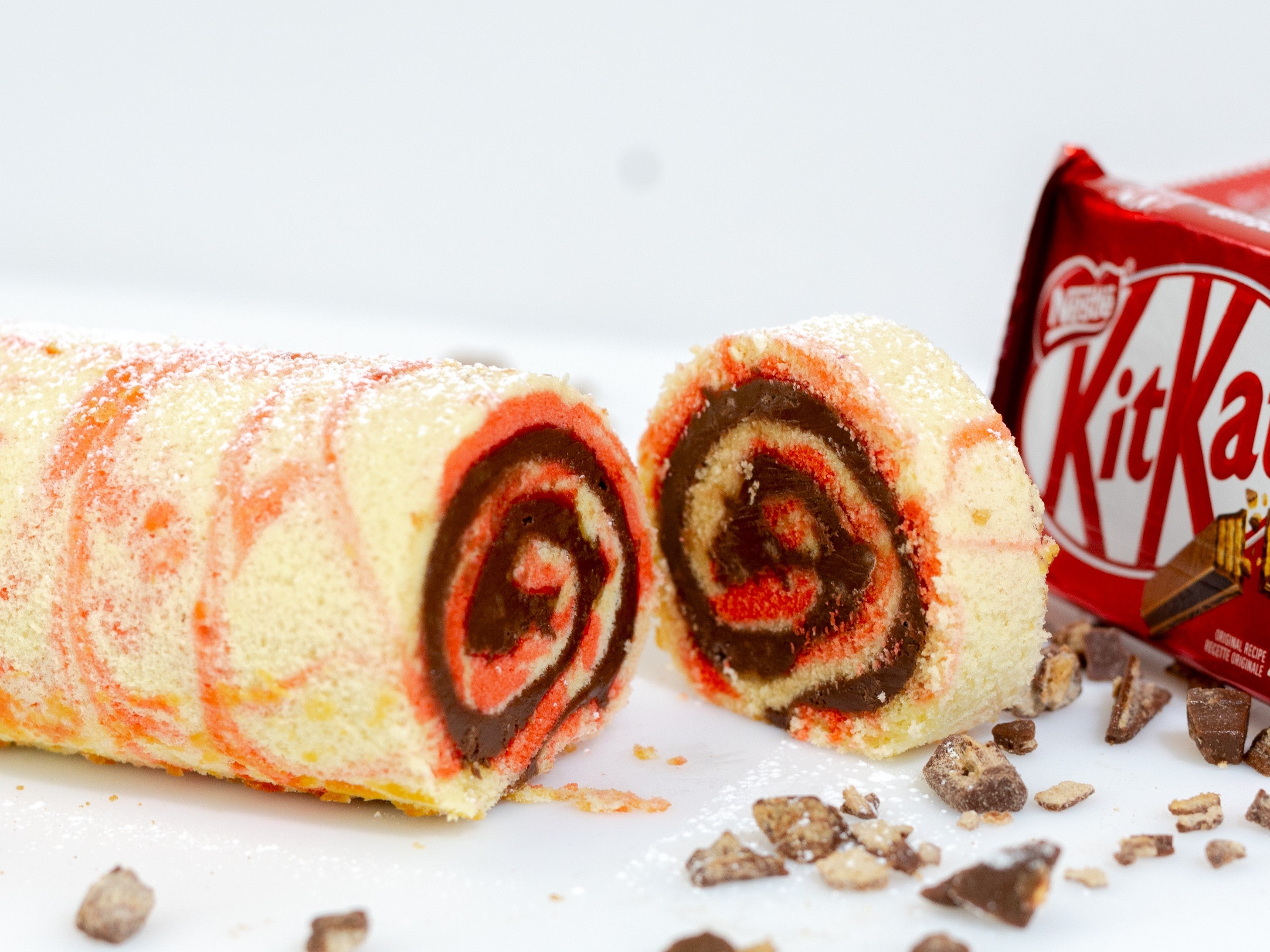 swiss roll made with kitkat spread