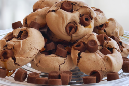 Meringue Chocolate Chip Cookies