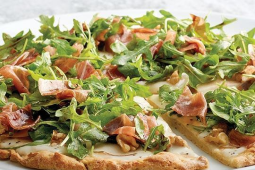 Pear, Prosciutto and Arugula Pizza