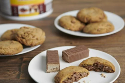 Stuffed Cookies Made with Coffee Crisp® Spread