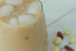 Iced Almond Vanilla Latte, Non-Dairy