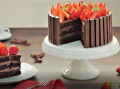 cake_made_with_kitkat_spread